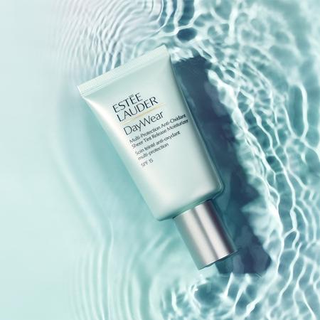 Estée Lauder Estée Lauder DayWear Multi-Protection Anti-Oxidant Sheer Tint Release Moisturizer SPF 15 tonisierende hydratierende Creme für alle Hauttypen Versandkostenfrei