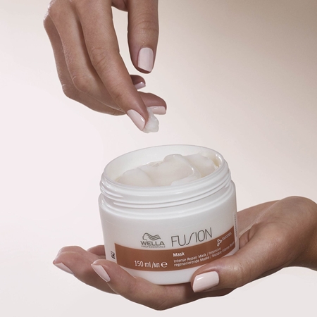 Wella Professionals Wella Professionals Fusion Intensive erneuernde Maske Online