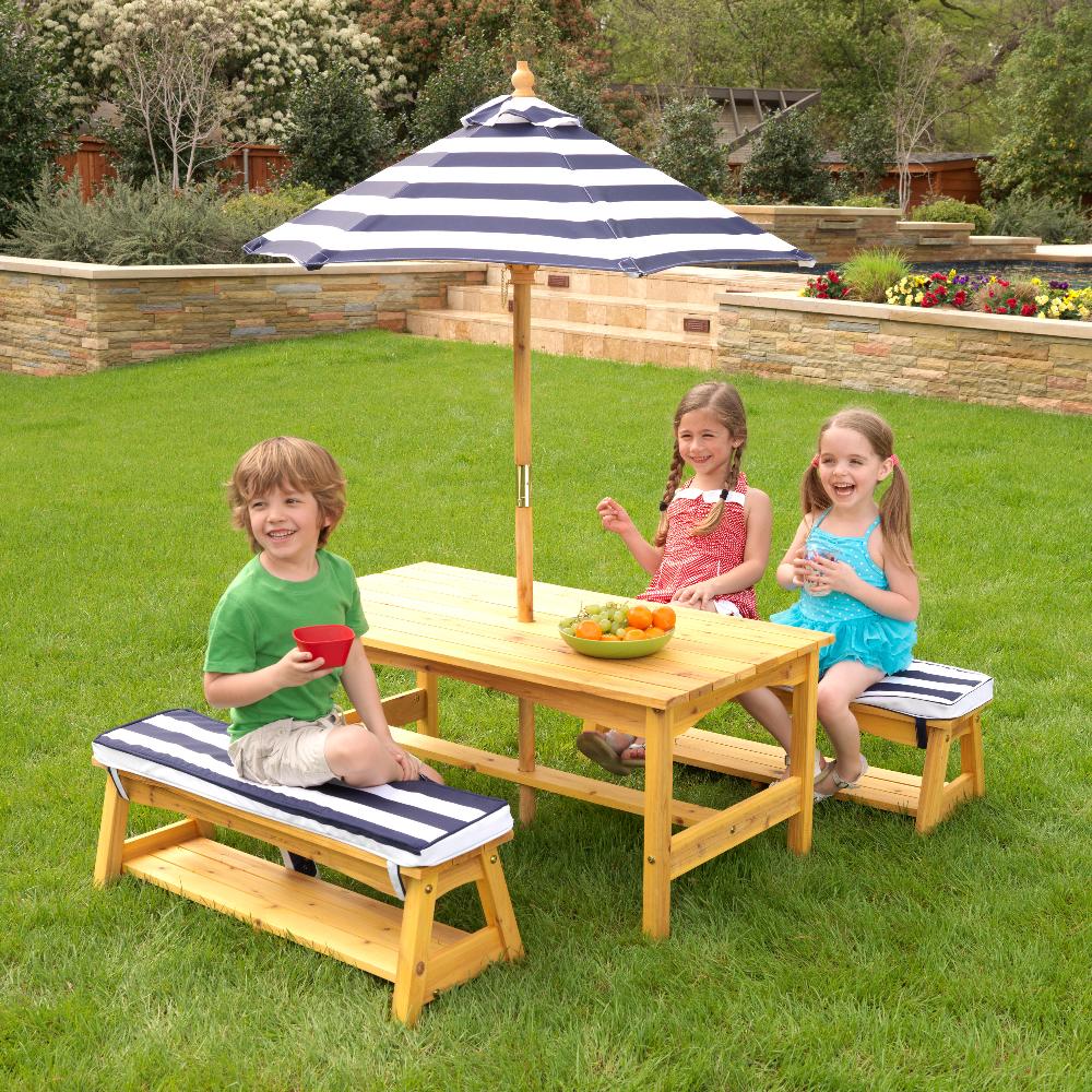 babymarkt Kinder Gartengarnitur mit Bänken Kissen und Sonnenschirm marineblau Black Friday