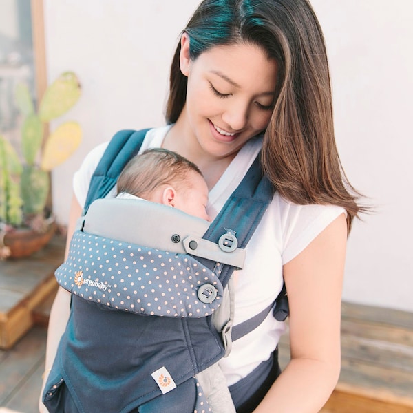 babywalz Ergobaby® - ORIGINALNeugeborenen-Einsatz Easy Snug Original für Babytrage grey 50% Rabatt für begrenzte Zeit