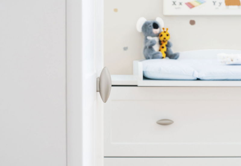 babyonlineshop Pinolino Laura Wickelkommode breit 3 Schubkästen Nur noch ein Tag übrig