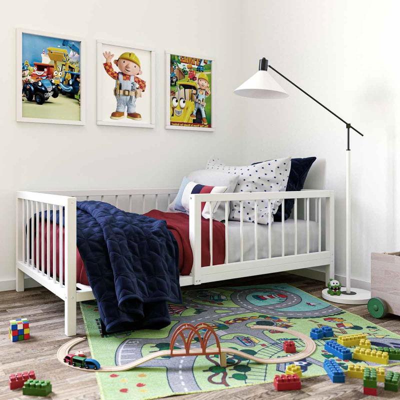 babyonlineshop Artkid Daniel Kinderbett 90 x 160 cm montessori Bodenbett mit Rausfallschutz weiß Kiefer massiv