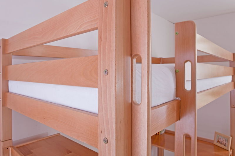 babyonlineshop Relita TOLI Hochbett Buche massiv natur lackiert Limitierter Zeitrabatt