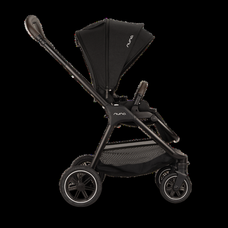 babyonlineshop Nuna TRIV next Kompakt-Kinderwagen mit magnetischem Verschluss inkl. Adapter Regenverdeck Caviar Limitierter Zeitrabatt